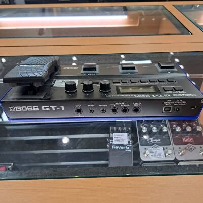 BOSS GT-1 Guitar Effects Processor | Long & McQuade